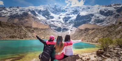 Guía completa para visitar la impresionante Laguna Humantay
