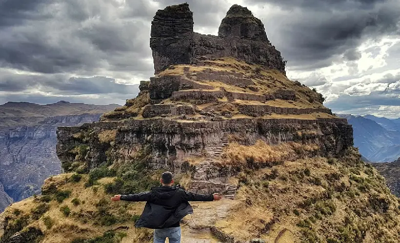 complejo arqueológico de Waqrapukara