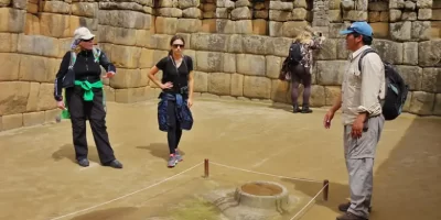 Explora Machu Picchu con tours guiados